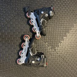 Size 9 Men’s Roller Blades : Excellent Condition