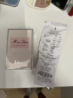 Miss Dior ā Elegant & Romantic Gift Perfume š
