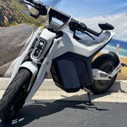 Naxeon Motorcycle Automatic 75 MPH  110 Miles Per Charge At Turbopowersports Com 