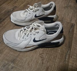 Nike Shoes 8 - 8½