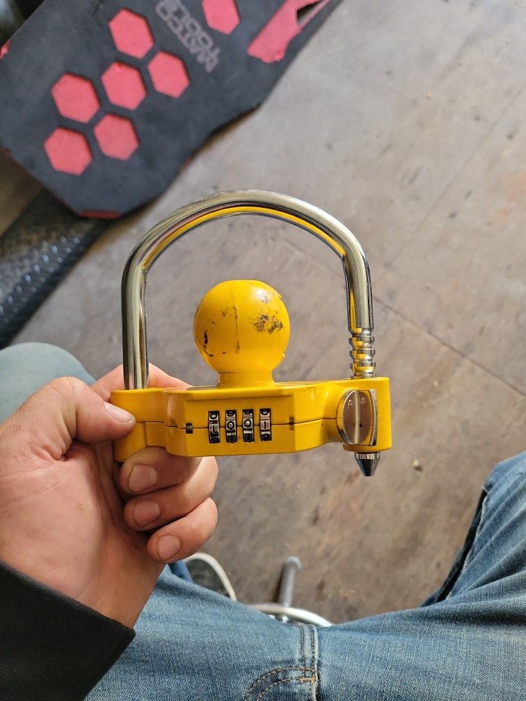 Hitch Lock