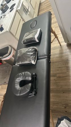 Portable Massage Table with Accessories