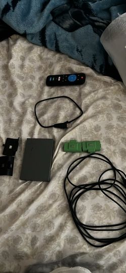 Xbox series s external storage and rechargeable batteries for controllers