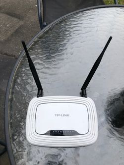 TP Link Wireless N Router 300mbs TL-WR841ND