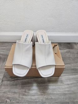 New Steve Madden size 7.5