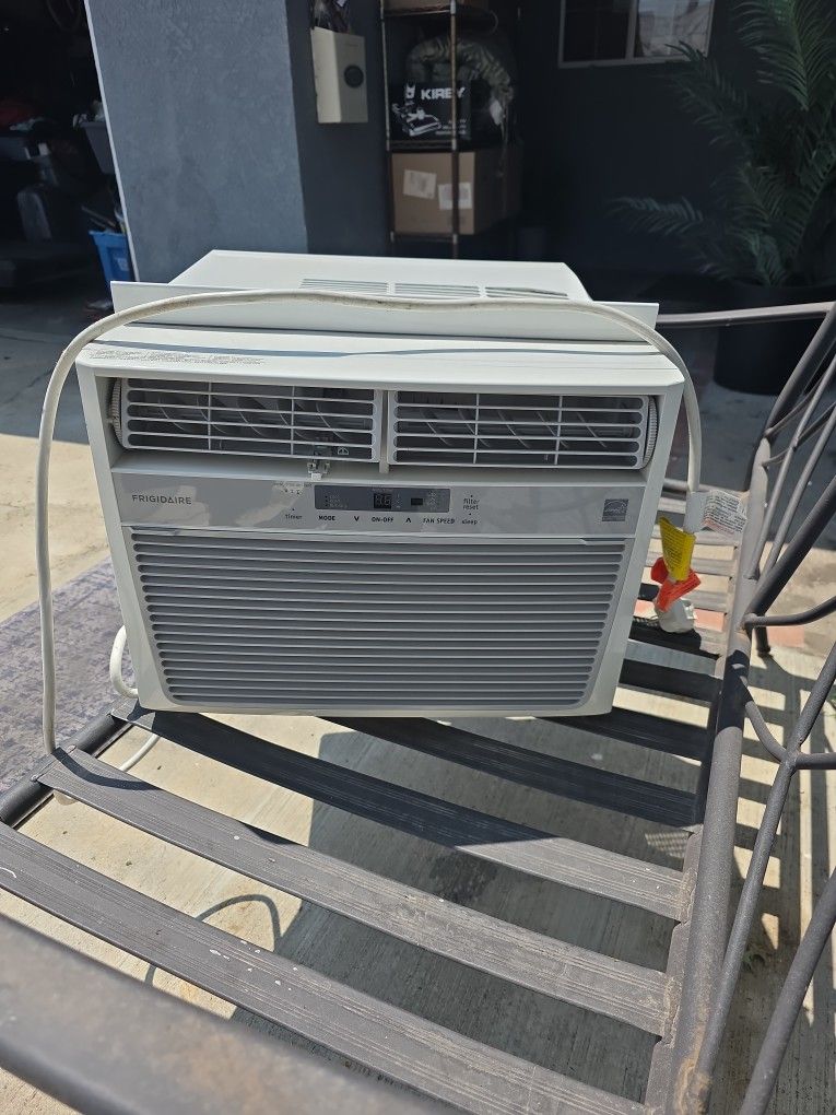 AC Unit
