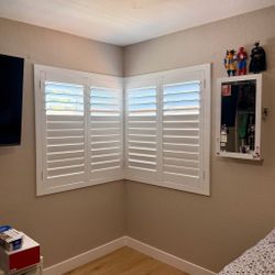 Window Shutters (FREE ESTIMATES & SAME DAY PRICING)- Wood, Plantation, Custom, Interior, Treatments, Coverings. Persianas de Madera. Se Habla Espanol.