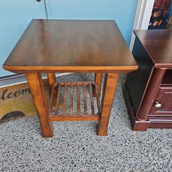 Couch side bedside table