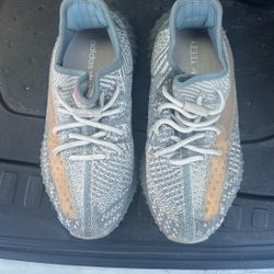 Adidas Yeezy Boost 350 V2 “Ash Blue” size 5