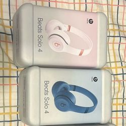 Unopened 2 Beats Solo 4s