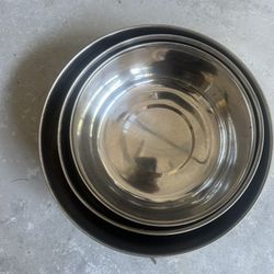 Set Of Stainless Steel Bowls 