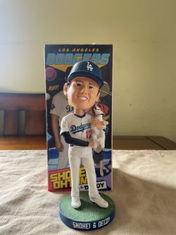 Shohei Ohtani & Decoy bobblehead