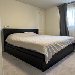 King Size Bed w/ Drawers