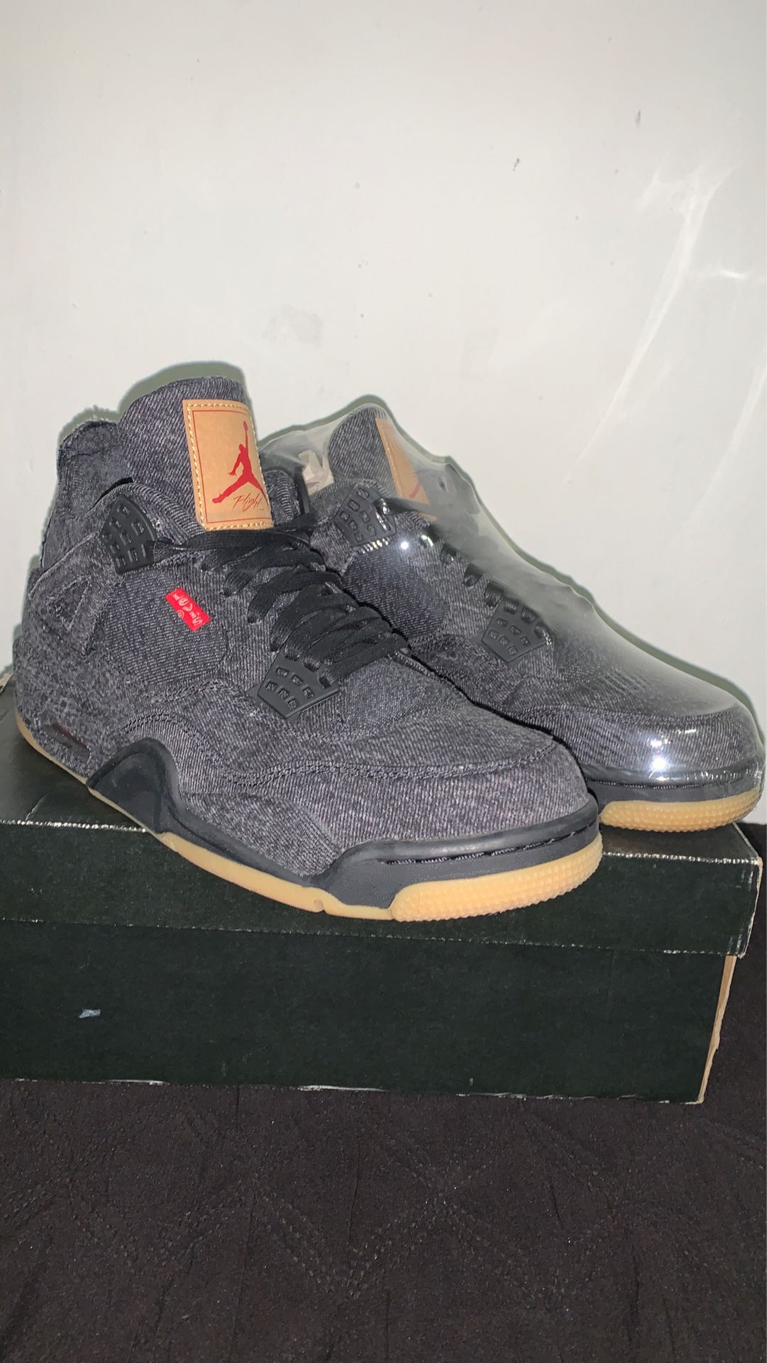 Jordan Retro 4 Levi’s 'Black Denim'