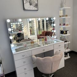 Large White Bluetooth Make Up Vanity