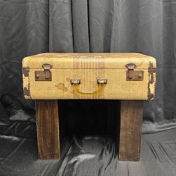 Vintage Repurposed Suitcase Side Table – Unique Upcycled Accent Piece
