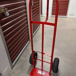 Milwaukee 800 Lb 2 Wheel Hand Truck 