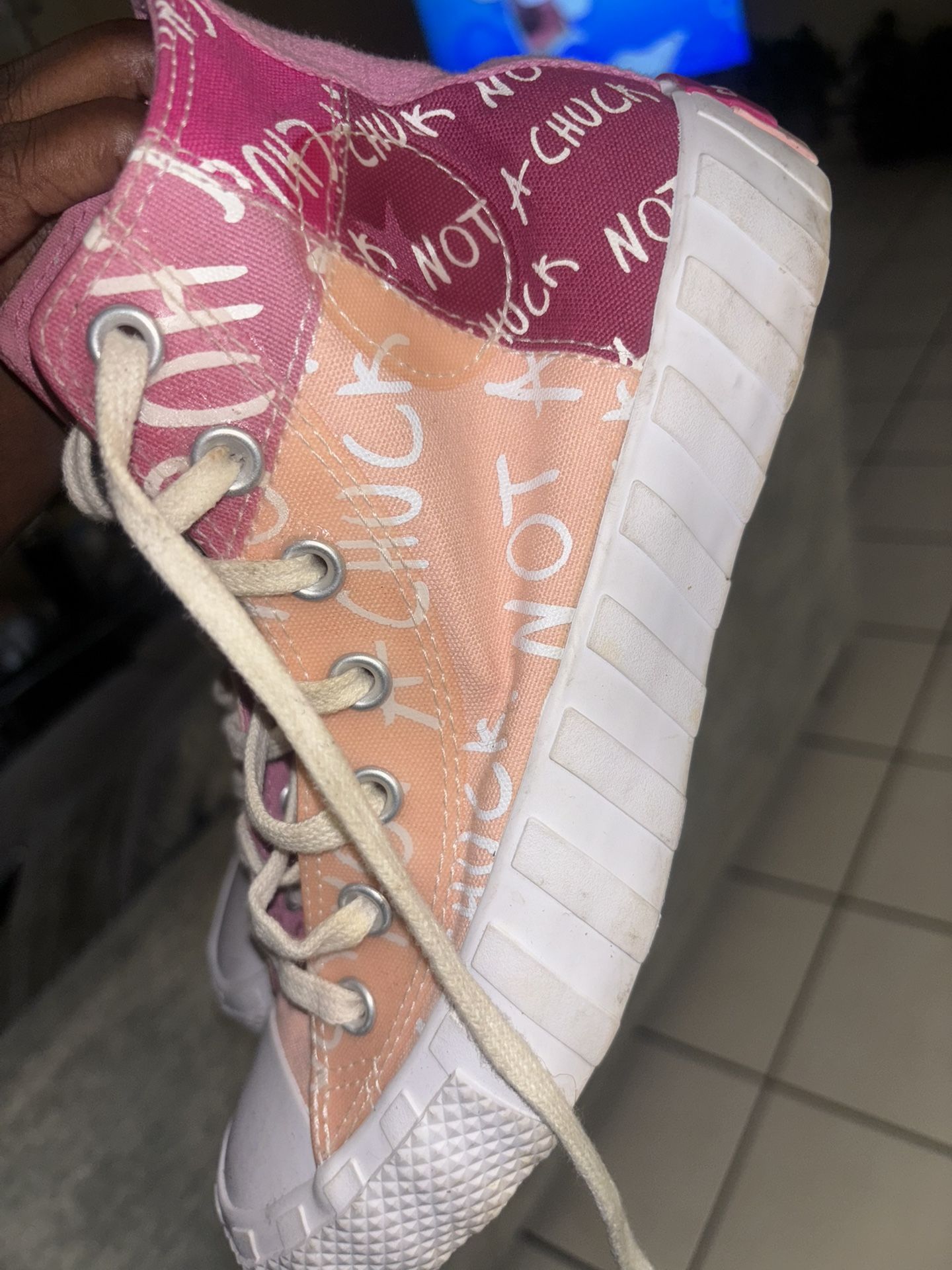 Converse