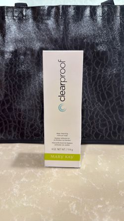 Mary Kay Clearproof deep cleaning charcoal mask