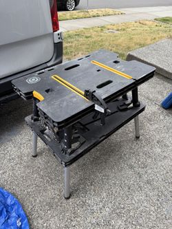 Keter Folding Work Table with Clamp