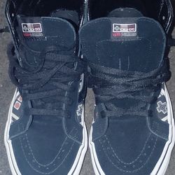 Nintendo anniversary vans