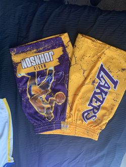 Men’s Medium Magic Johnson Los Angeles Lakers Mitchell & Ness Hardwood Classics Player Burst Shorts - Gold