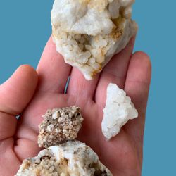 Set Of 4 Quartz Crystal Clusters. Rocks Crystals Gemstones Minerals