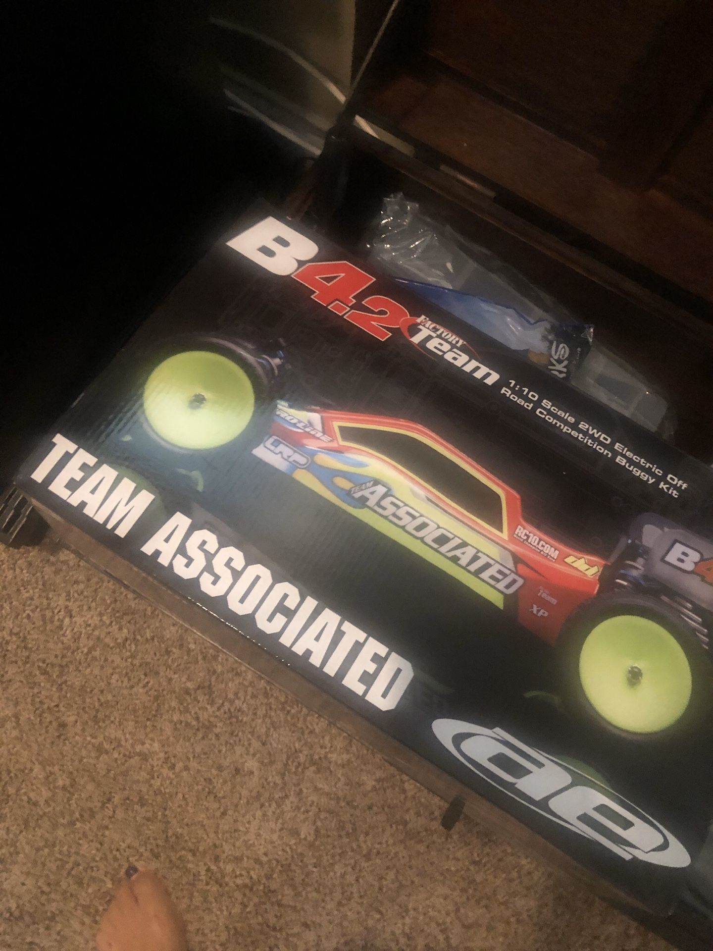 Team Associated Buggy and Lots of accessories