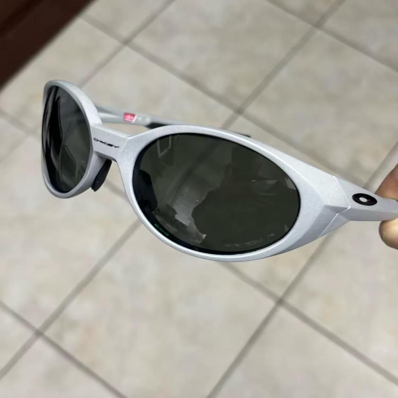 Men's Silver and Black Sunglasses(48)48