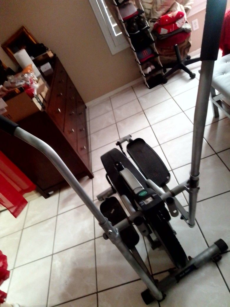 Máquina Para Ejercicio Estilo Bicicleta Manual Buenas Condiciones