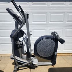 NordicTrack AudioStrider 800 Elliptical