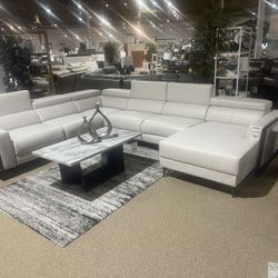 Sectional 