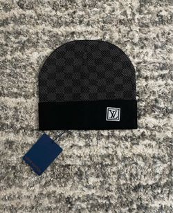 Lv Charcoal Black/Grey Knit Beanie