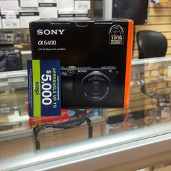 Sony A6400 With 16-50mm II