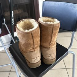 Uggs Size 9 