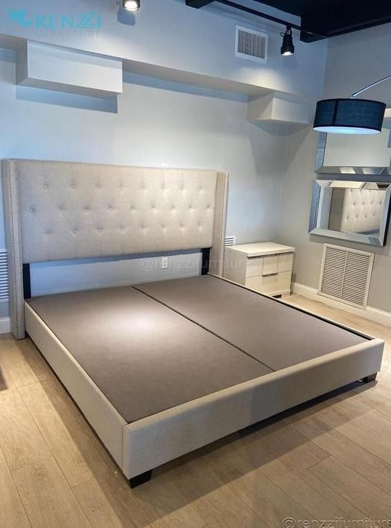 °$+$° / King Bed $499 // Financing Available *+*
