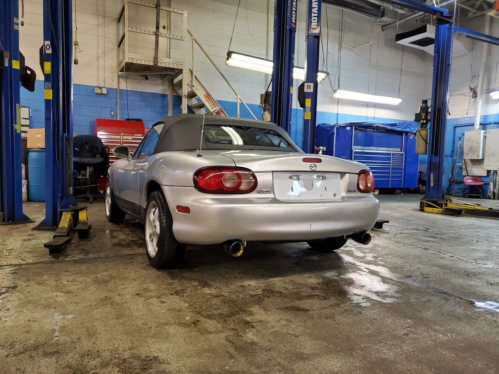 2002 Mazda Mx-5 Miata