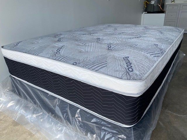 Queen Euro Bamboo Pillow Top!!