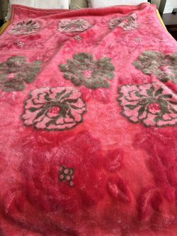 Zion wooly acrylic blanket 56x77