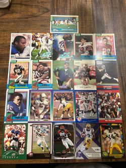 Lote de Tarjetas de Fútbol Americano NFL / NCAA - Colección Variada