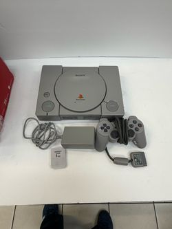 Sony PlayStation 1 (PS1) video game system Console Model SCPH-7501.