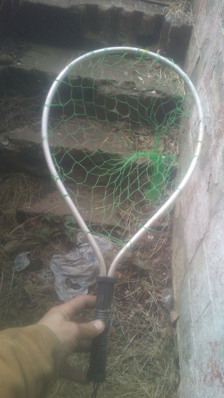 Fish catching net