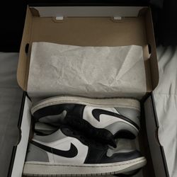 Jordan 1 Low Shadow Toe