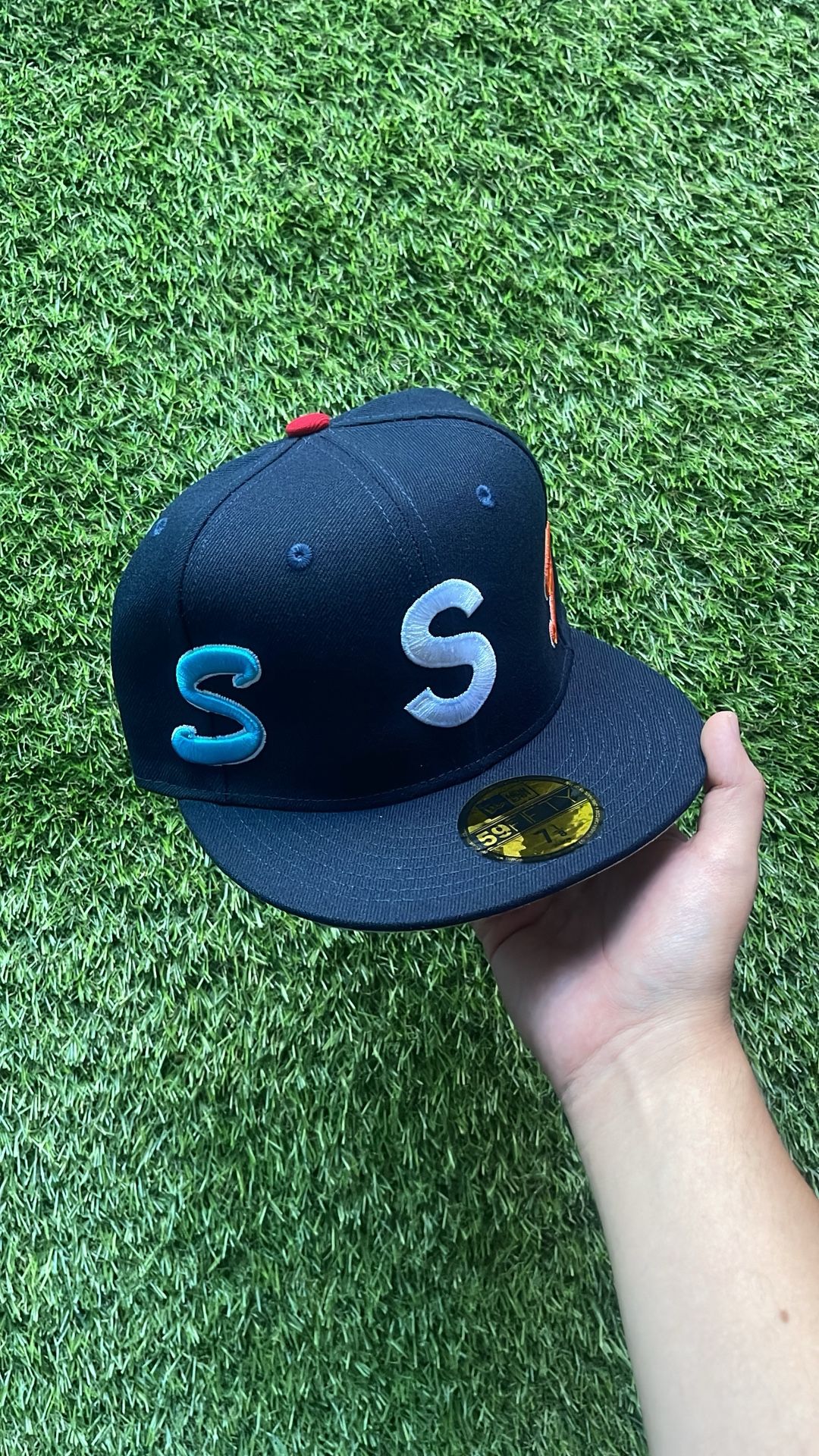 Supreme Multi “S” Fitted Hat Size 7, 7 1/8, 7 1/4