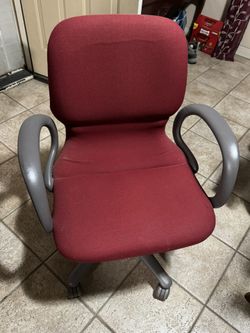 Desk Chair In Good Condition