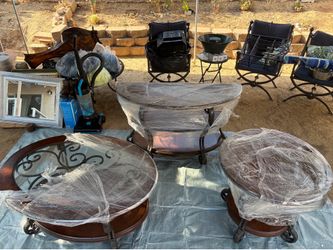 Tables/furniture set