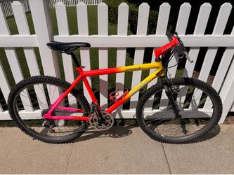 Vintage Klein Pinnacle MTB (Backfire Paint) MC1 Cockpit and Bullseye Cranks and Hubs (USA-made)
