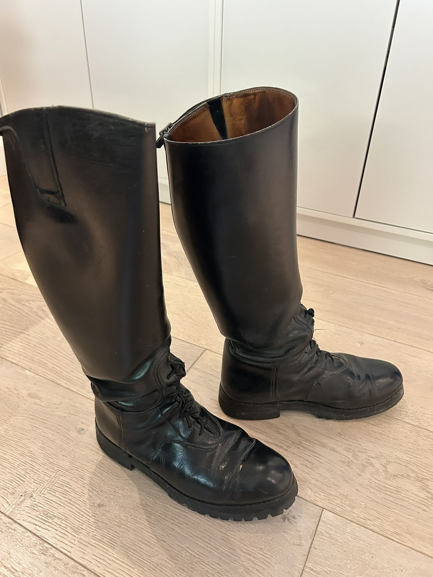 Police Type Motor Boots