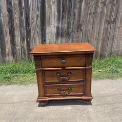 Single nightstand 30”W x 18”D x 30”H