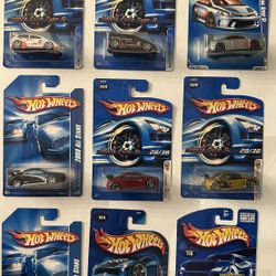 9  Hot Wheels Honda Civic collection. Includes 5 Civic Si, 2 Civic Type R, and 1 Honda Civic. Great JDM collection for Hot Wheels collectors. Selling